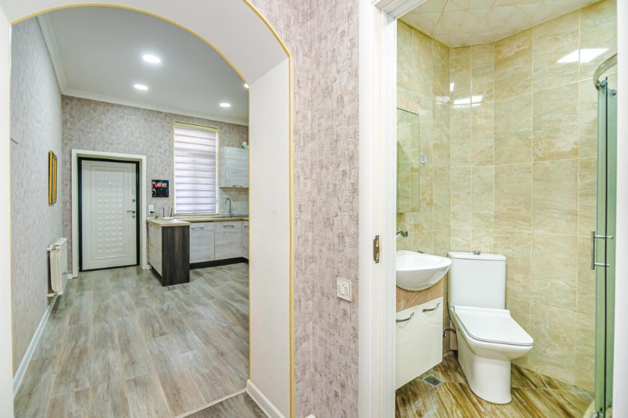 M Estate 1 Room Targovu Baku Exterior foto