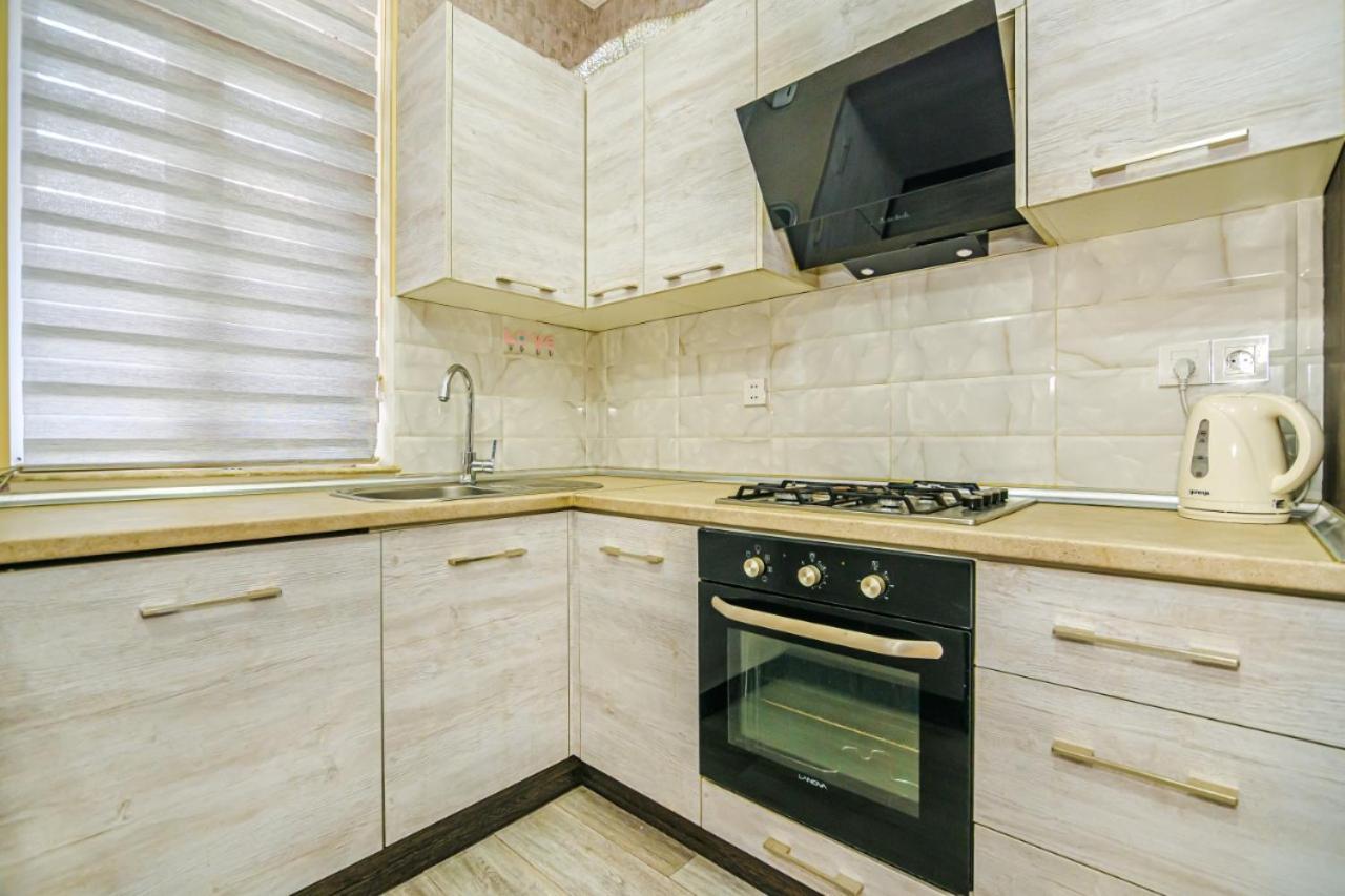 M Estate 1 Room Targovu Baku Exterior foto